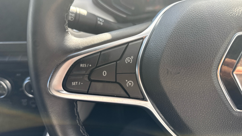 Renault Clio 1.0 TCe 100 S Edition 5dr Petrol Hatchback